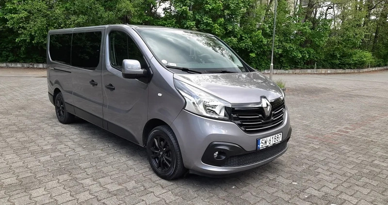 Renault Trafic cena 82900 przebieg: 184400, rok produkcji 2017 z Biała małe 704